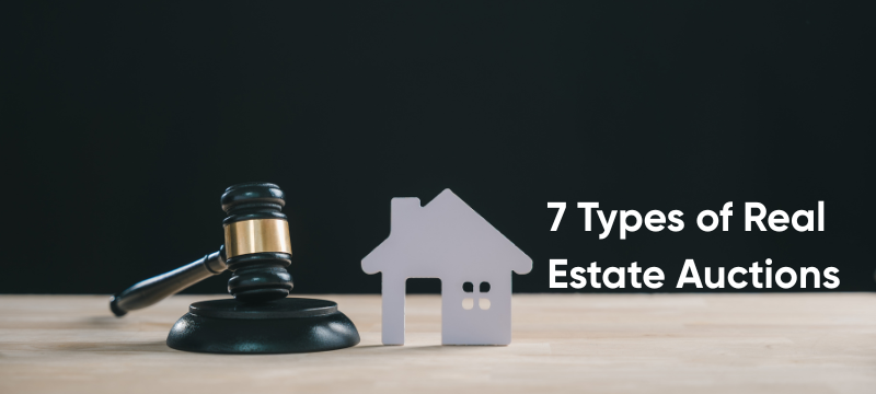 Gavel and house icon, auction theme